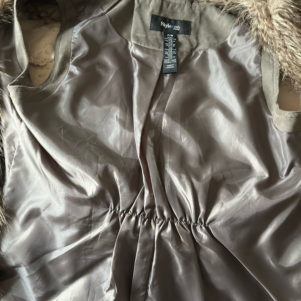 Faux Fur Trim Green Sleeveless Jacket Vest - Picture 4 of 10